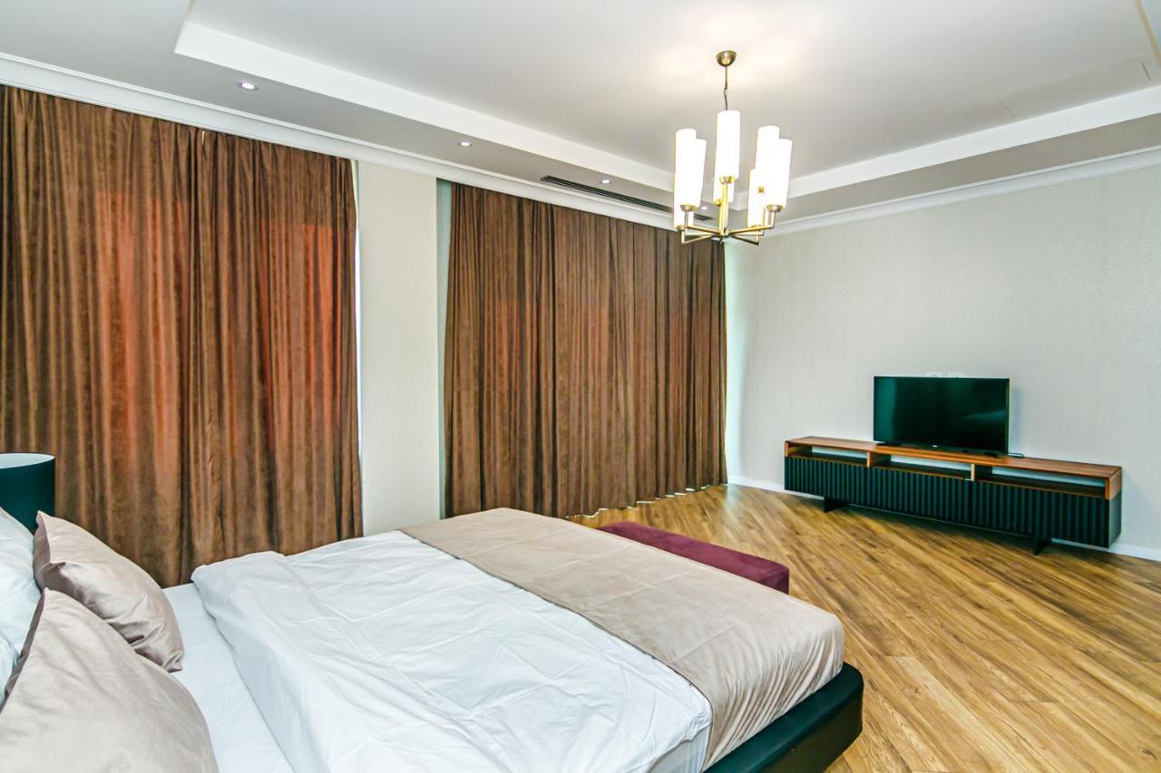 Isr Baku Family Hotel Apartment 4 Bedroom 외부 사진